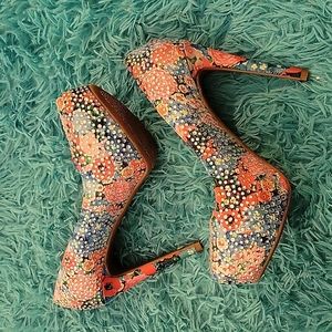 NWOT Gianni Bini Heels Size 7